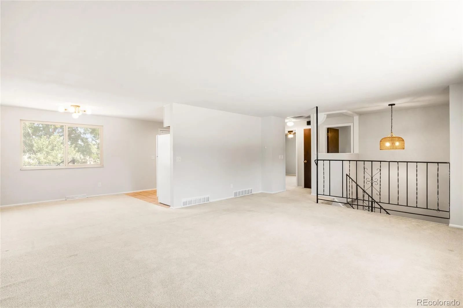 9565 W Dakota Avenue Lakewood CO 80226 | MLS #REC5046644 09292026235539 1600 5