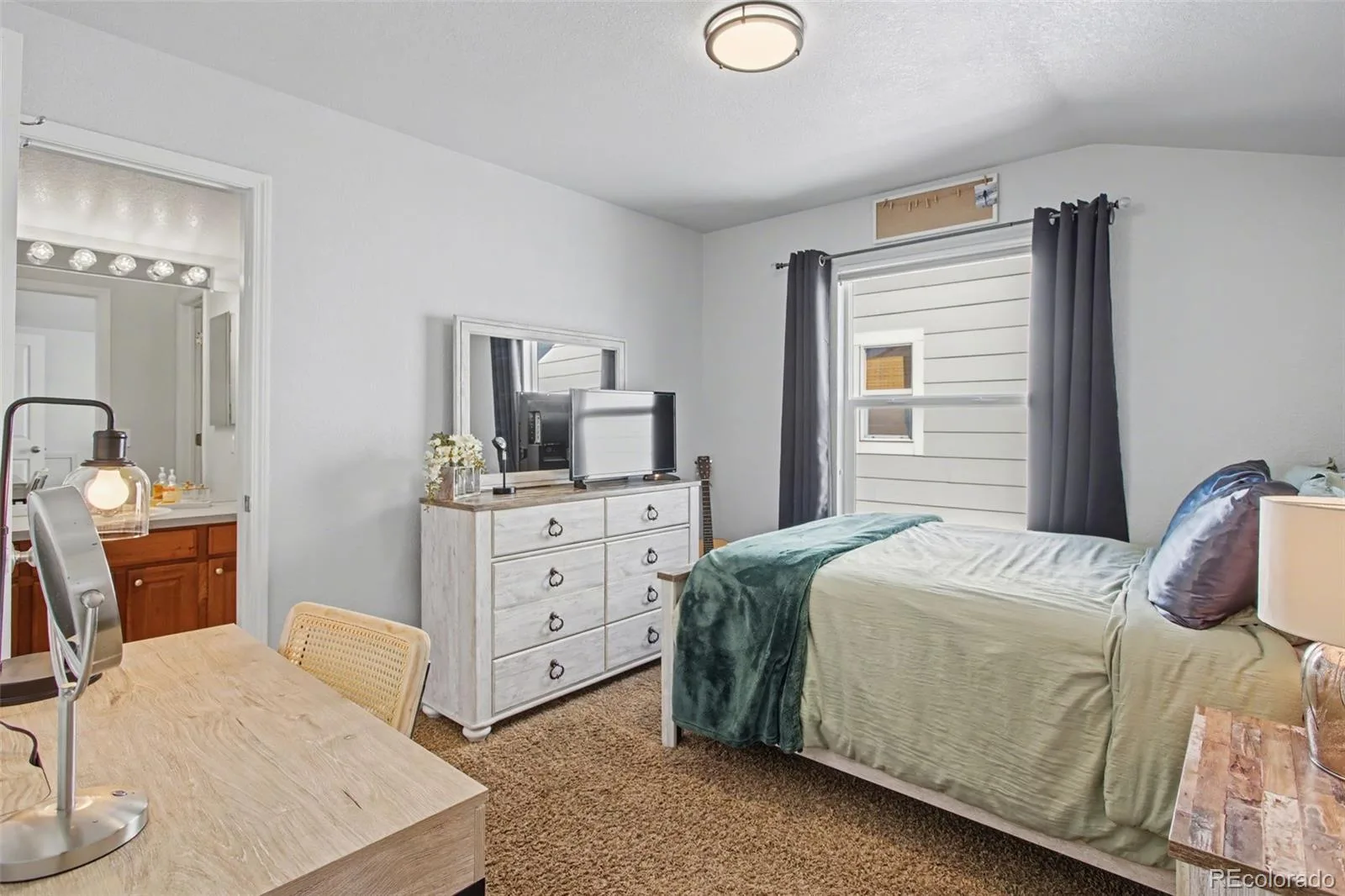 11952 Pine Top Street Parker CO 80138 | MLS #REC5047315 08222026015251 1600 37