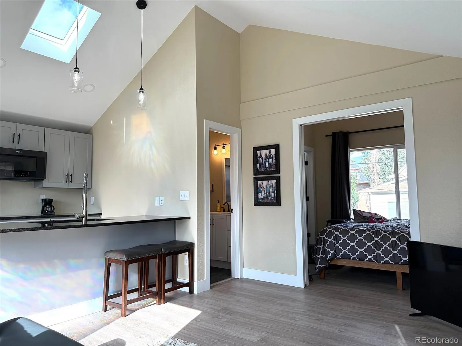 04082026190855 1600 20