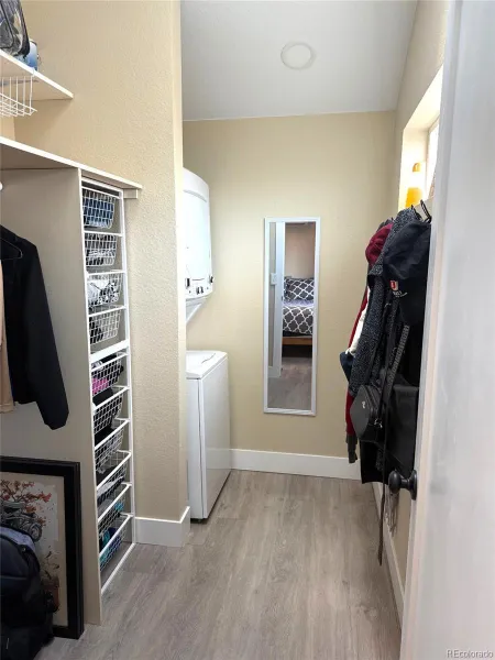 04082026190855 800 22