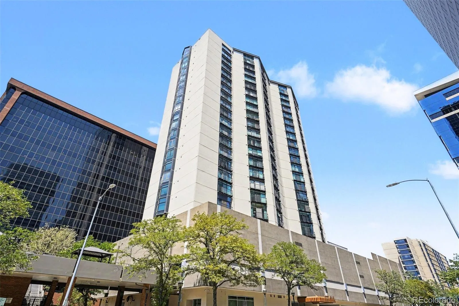 1777 Larimer Street #810 Denver CO 80202 | MLS #REC5051563 09272026200314 1600 3