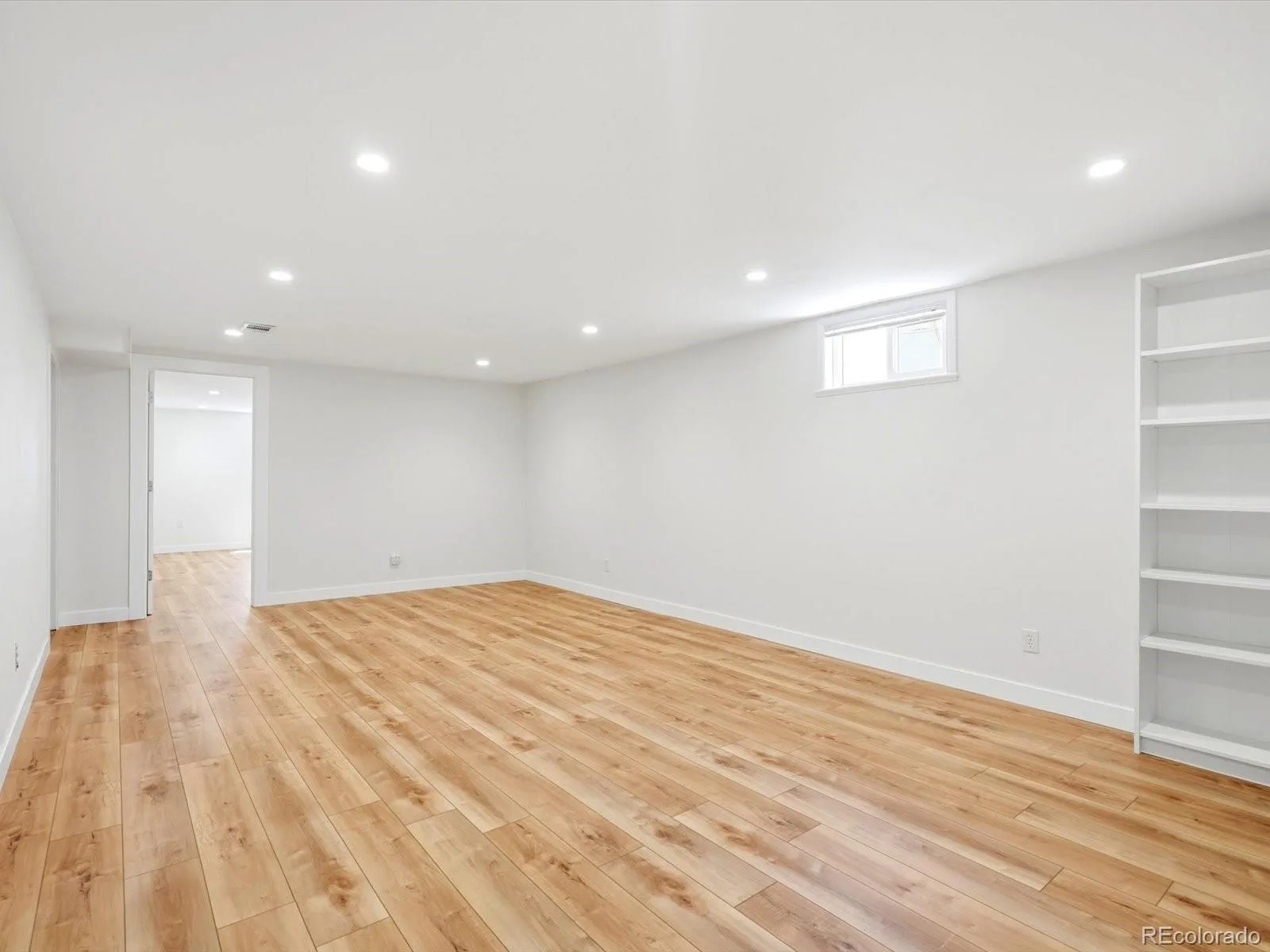 6022 Nelson Street Arvada CO 80004 | MLS #REC5051943 08262026184027 1600 21