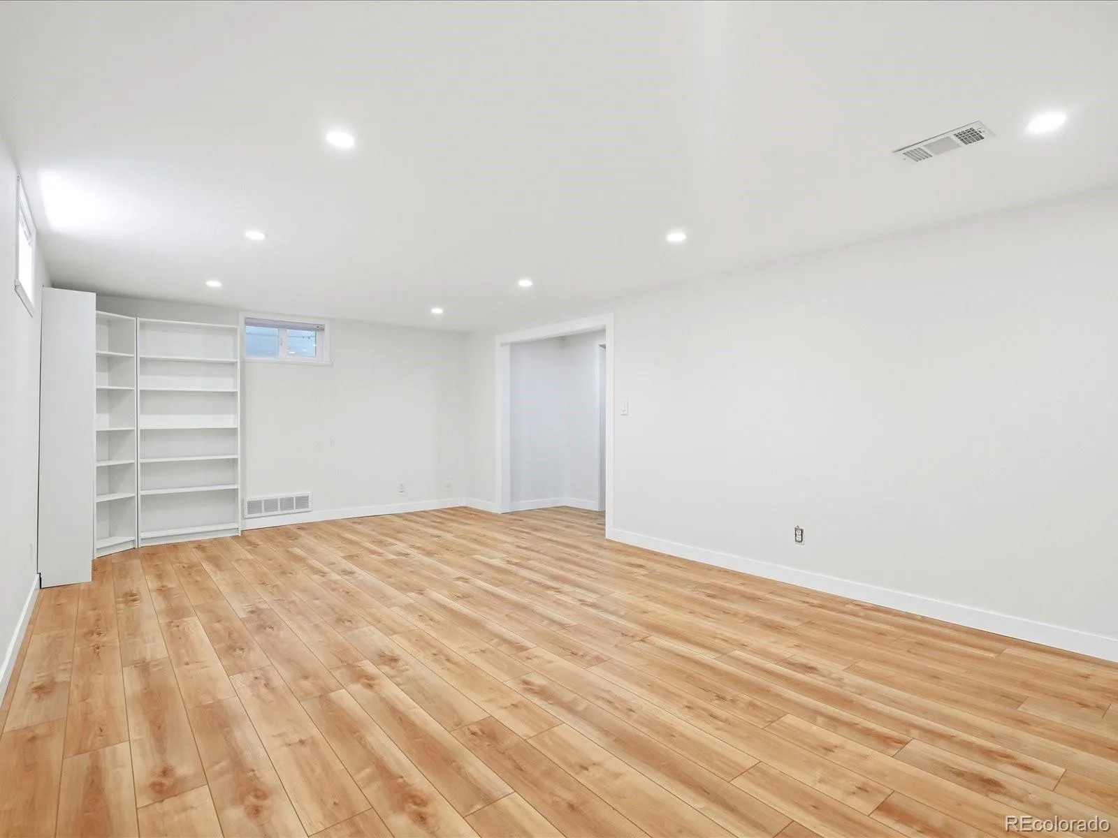 6022 Nelson Street Arvada CO 80004 | MLS #REC5051943 08262026184027 1600 22