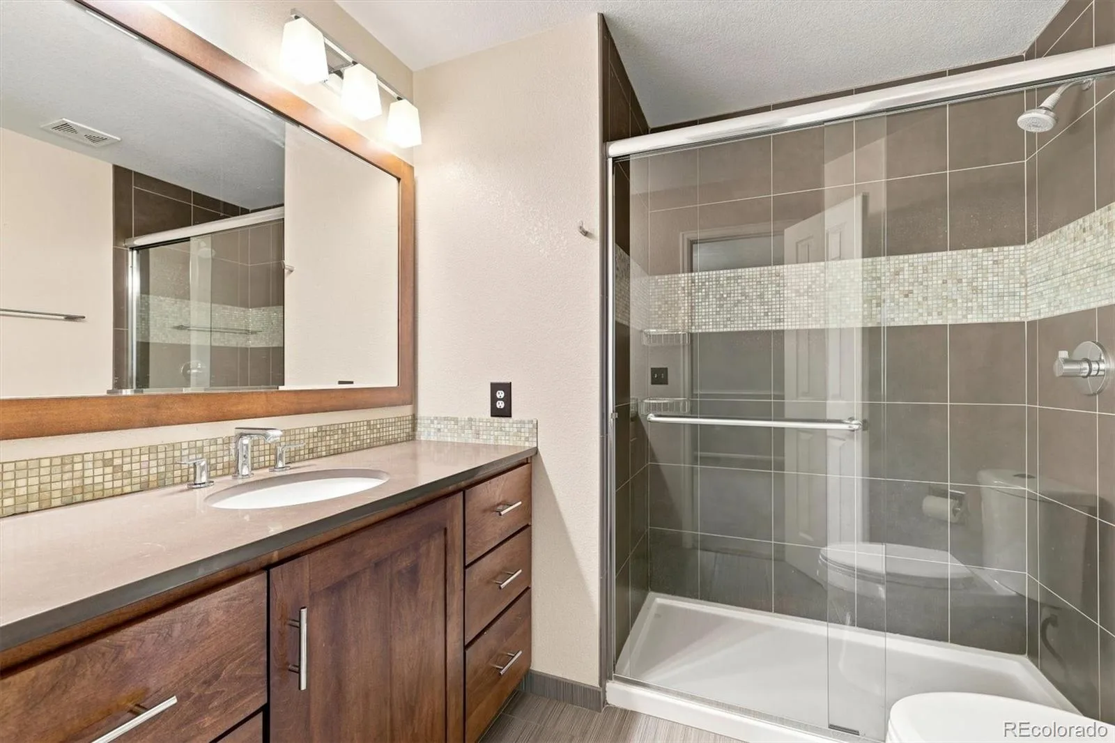 2833 S Fig Street Lakewood CO 80228 | MLS #REC5053090 08252026142514 1600 41