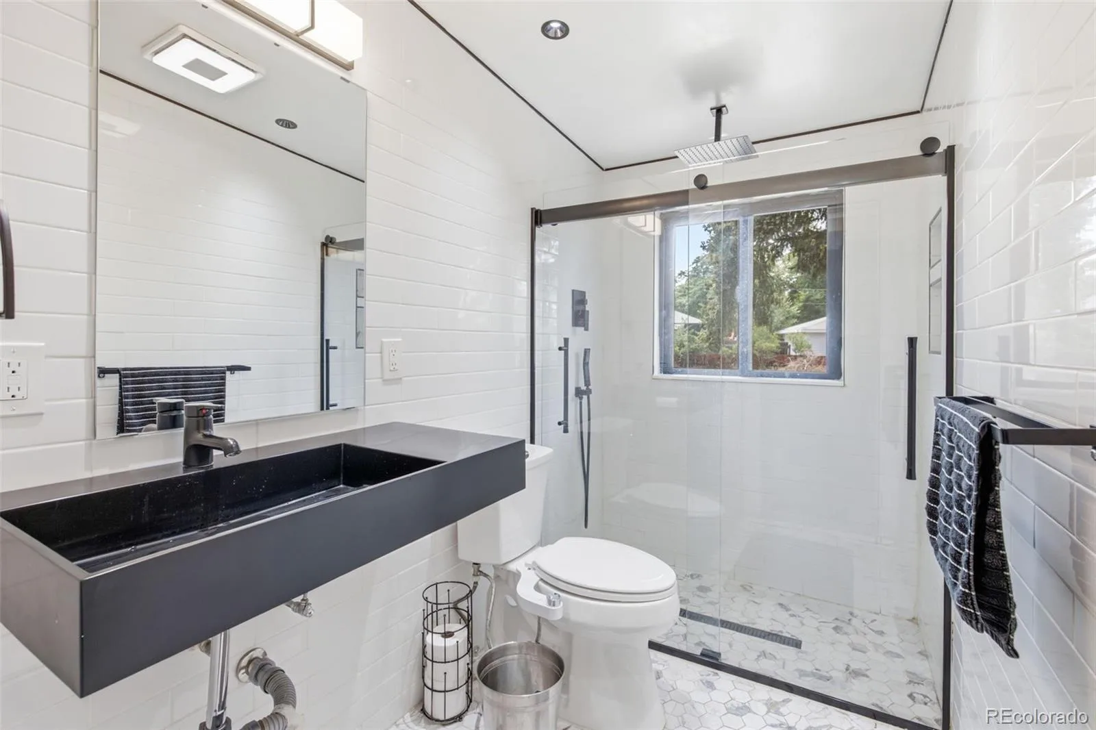 6139 S Broadway Littleton CO 80121 | MLS #REC5056341 08212026153122 1600 22