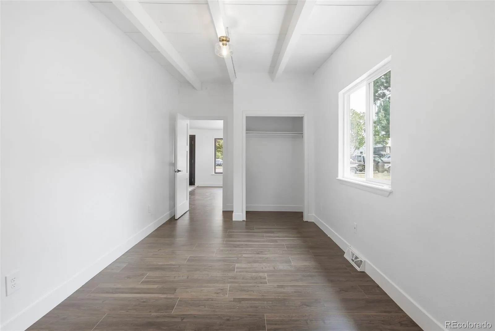 6139 S Broadway Littleton CO 80121 | MLS #REC5056341 08212026153122 1600 6