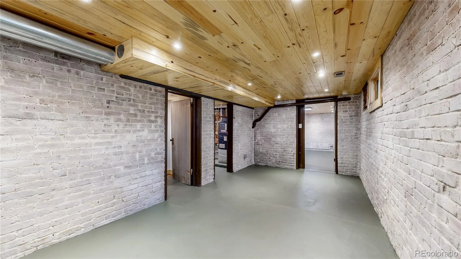 4041 W Hayward Place Denver CO 80212 MLS #REC5059460 06102026182338 1600 30