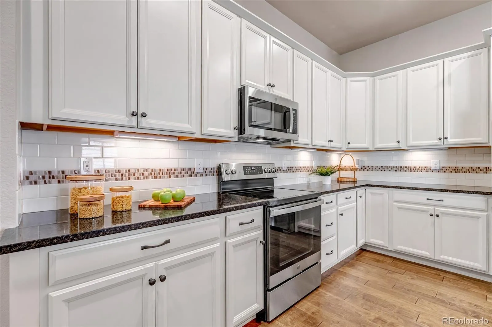 26945 E Costilla Drive Aurora CO 80016 MLS #REC5060077 05162026050507 1600 10