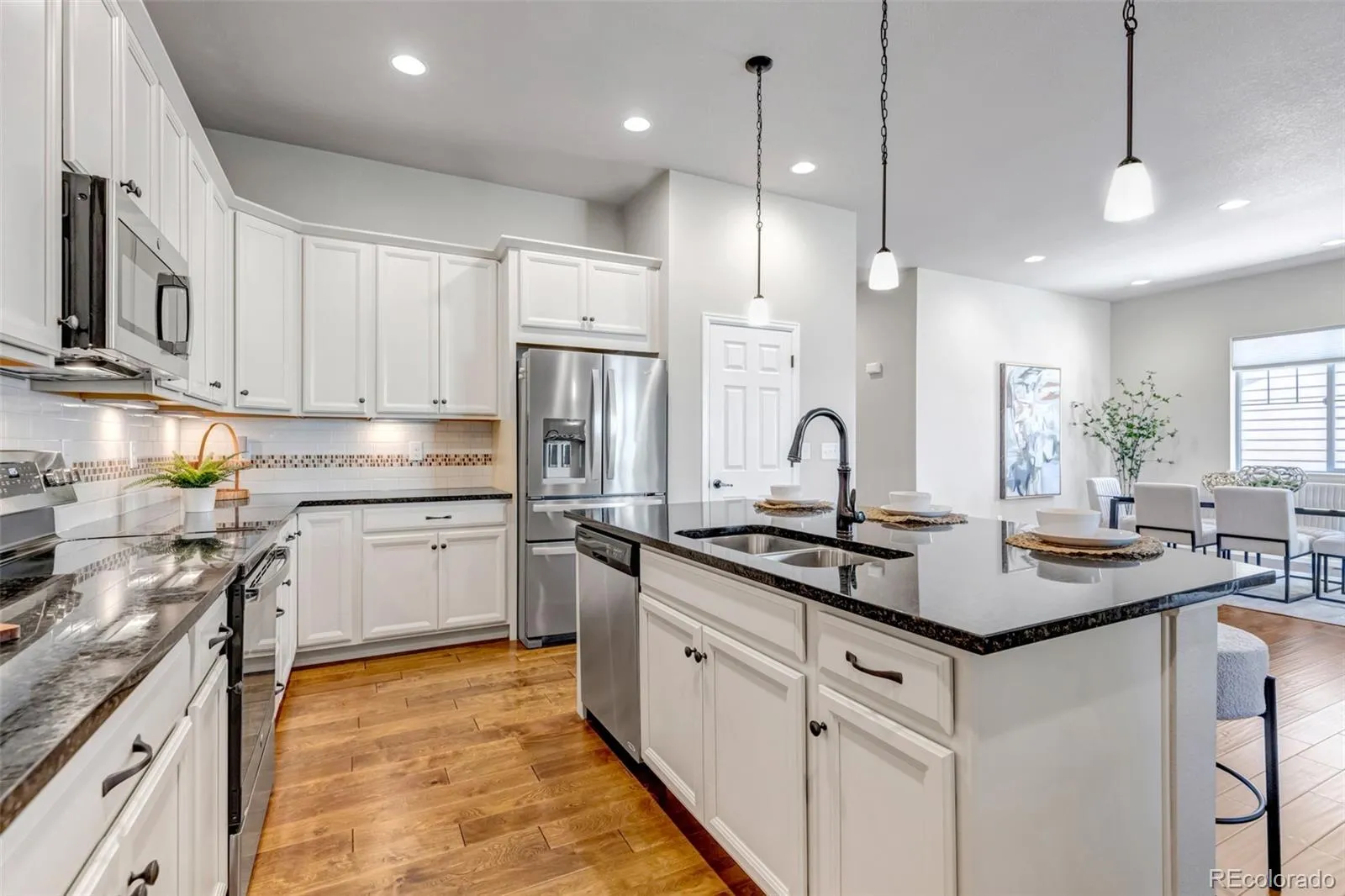 26945 E Costilla Drive Aurora CO 80016 MLS #REC5060077 05162026050507 1600 11