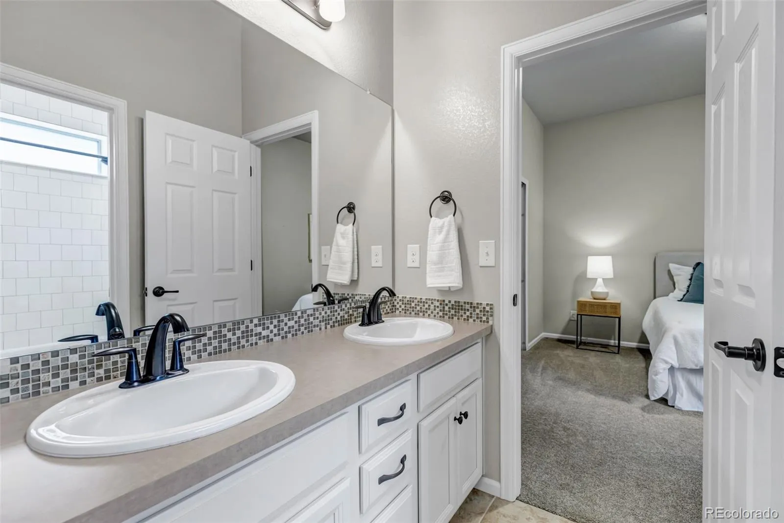 26945 E Costilla Drive Aurora CO 80016 MLS #REC5060077 05162026050507 1600 22