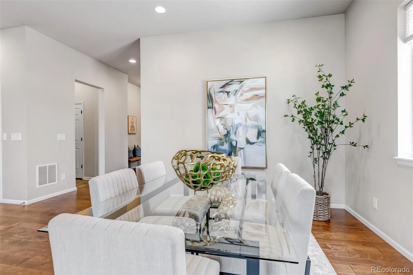 26945 E Costilla Drive Aurora CO 80016 MLS #REC5060077 05162026050507 1600 3