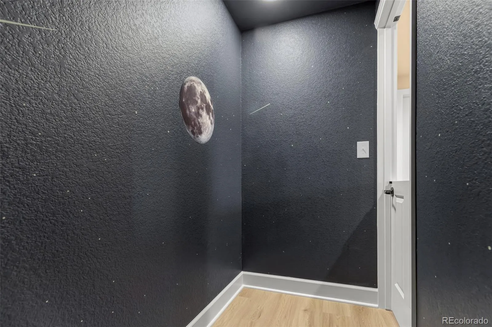 26945 E Costilla Drive Aurora CO 80016 MLS #REC5060077 05162026050507 1600 35