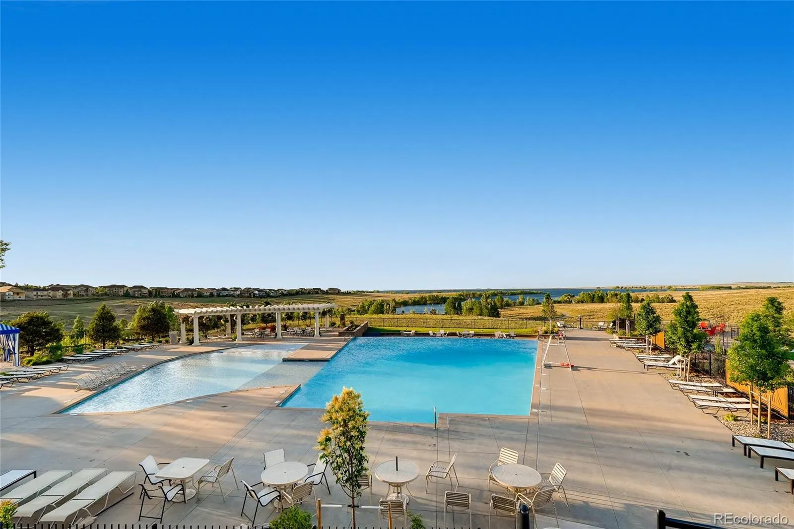 26945 E Costilla Drive Aurora CO 80016 MLS #REC5060077 05162026050507 1600 42