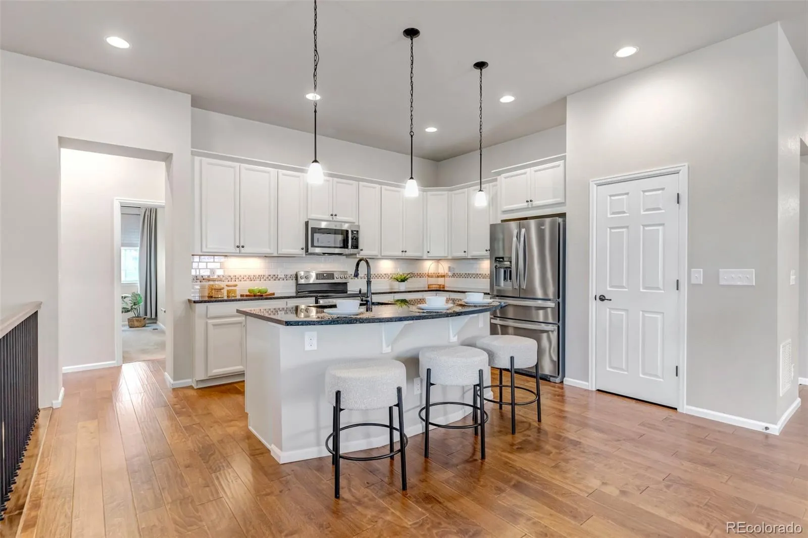 26945 E Costilla Drive Aurora CO 80016 MLS #REC5060077 05162026050507 1600 8