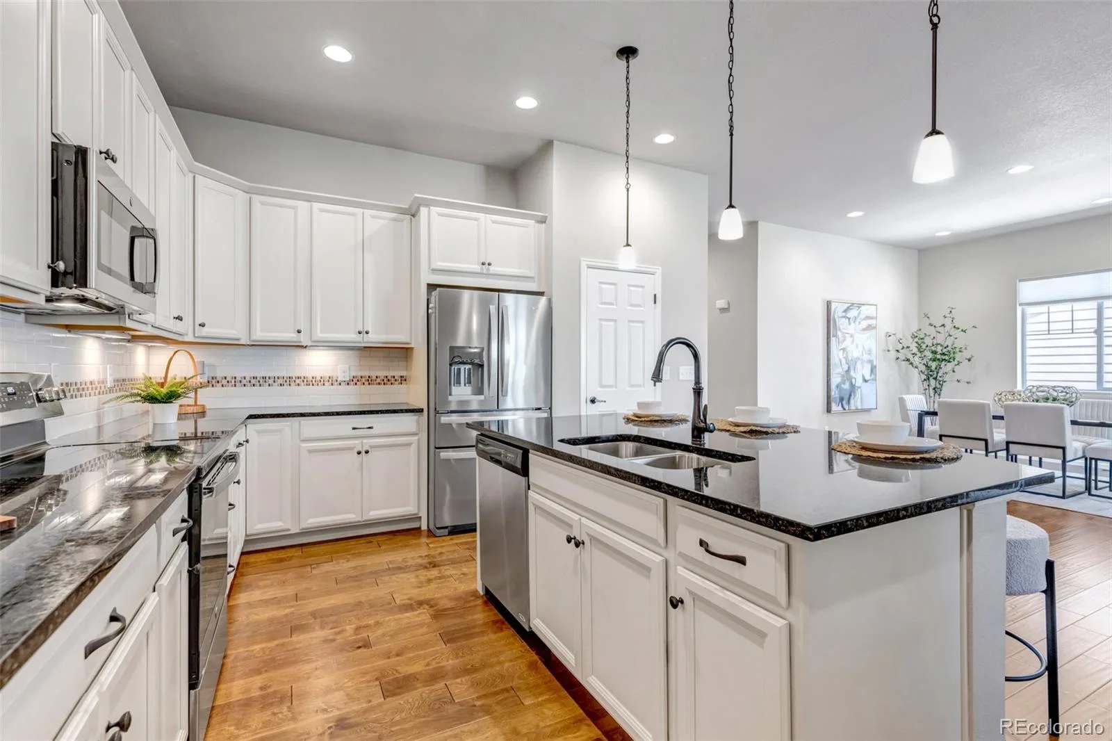 26945 E Costilla Drive Aurora CO 80016 MLS #REC5060077 06062026161523 1600 11