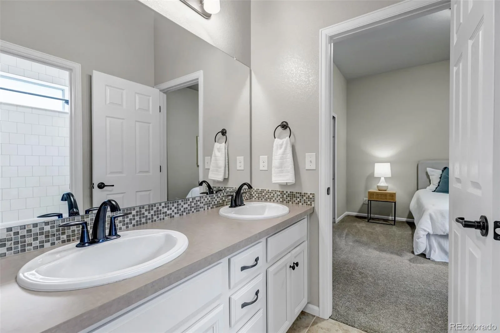 26945 E Costilla Drive Aurora CO 80016 MLS #REC5060077 06062026161523 1600 22