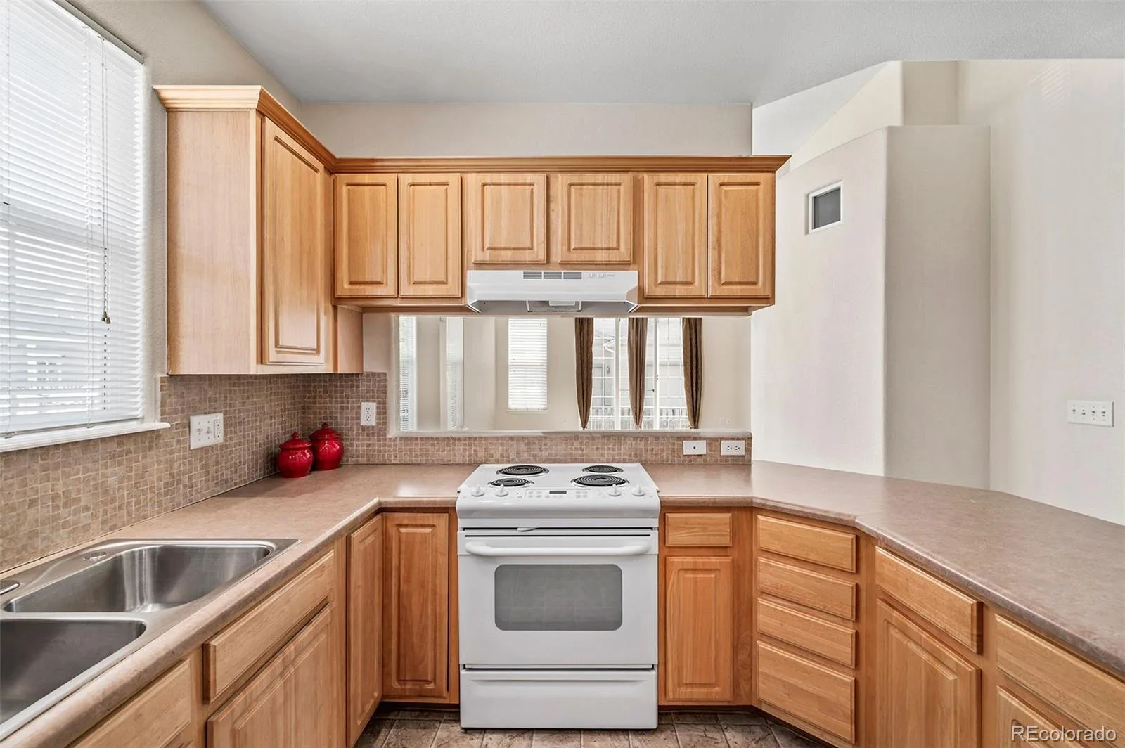 1688 Aquamarine Drive Brighton CO 80603 | MLS #REC5061933 08132026203956 1600 8