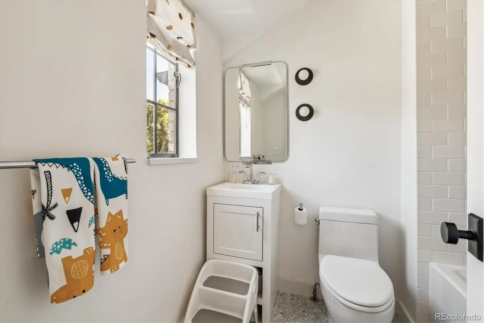 04142026161948 1600 23