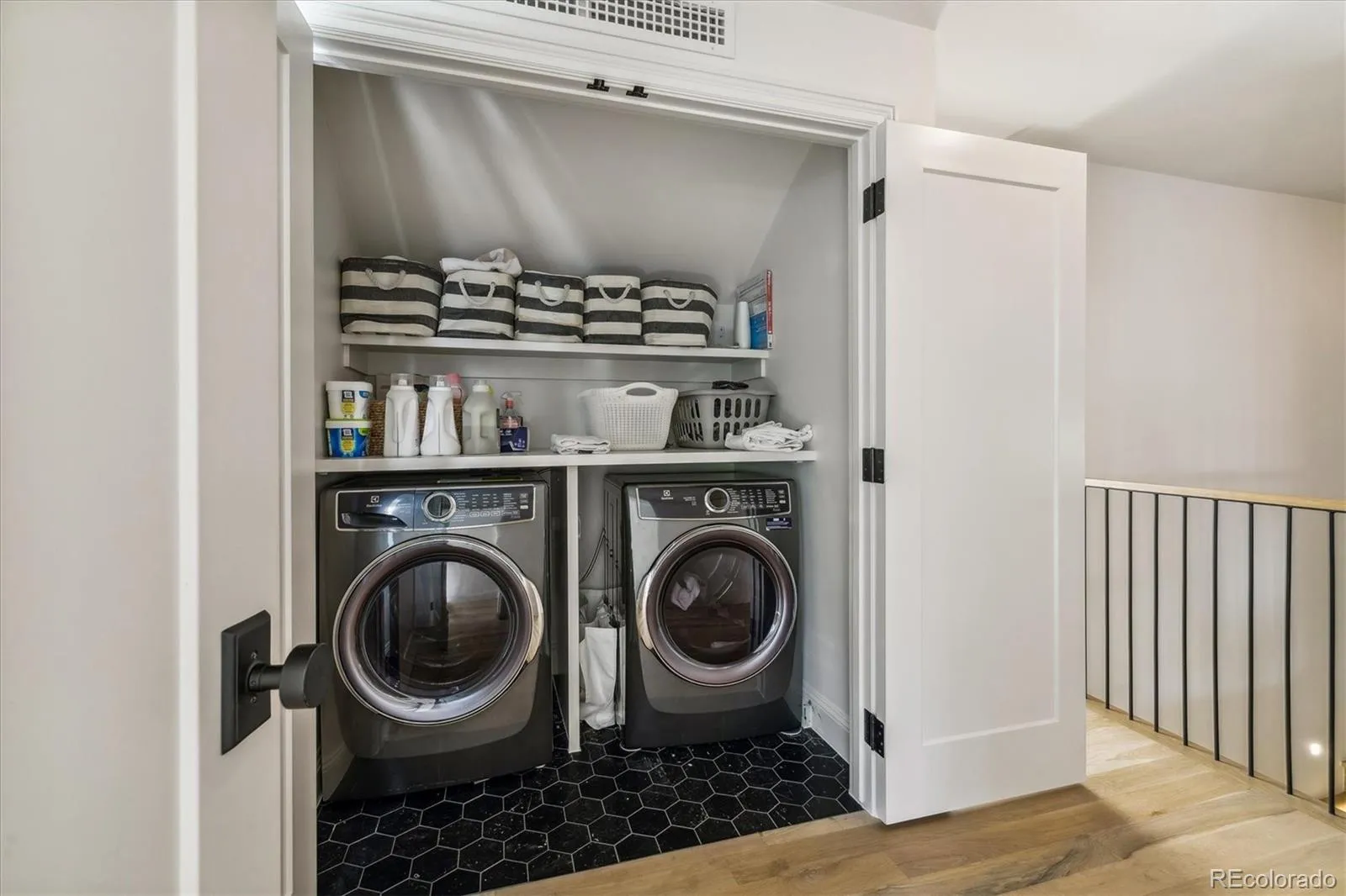 04142026161948 1600 28