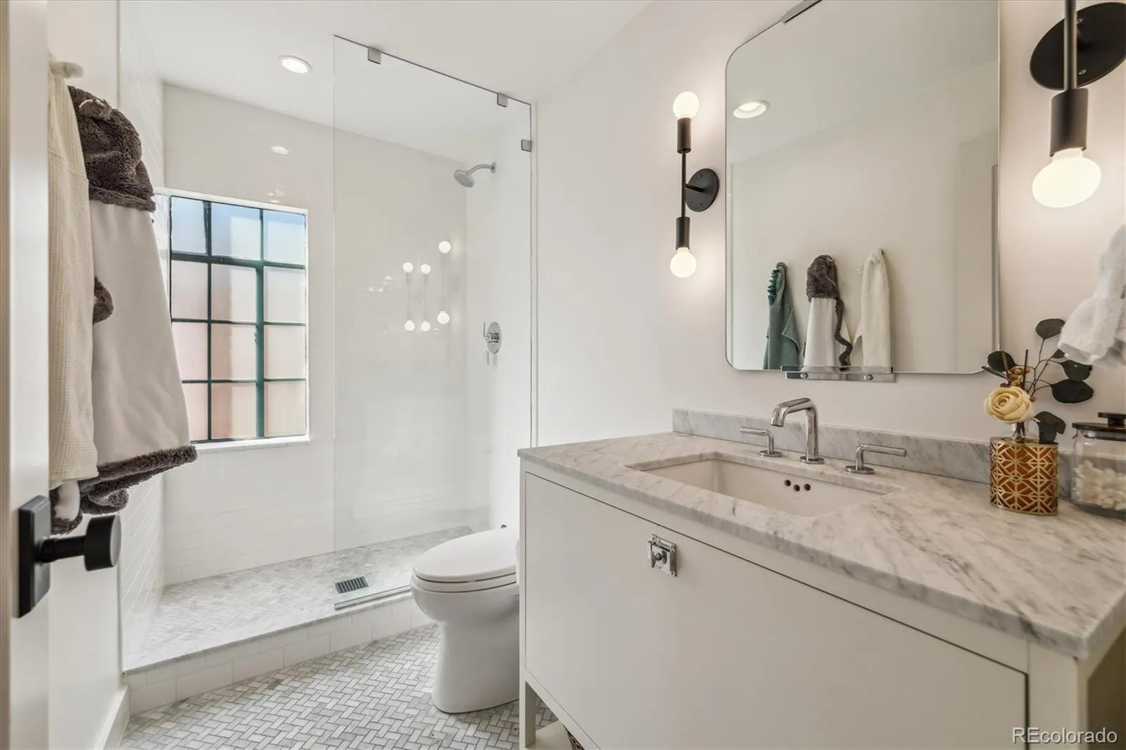 245 Gaylord Street Denver CO 80206 MLS #REC5062905 05162026080300 1600 26