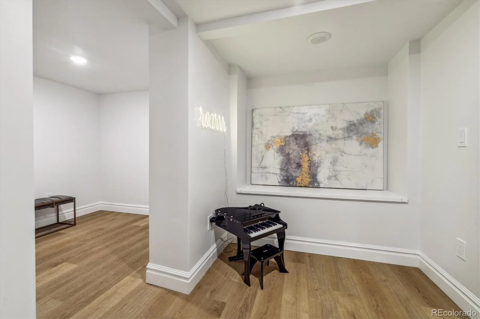 245 Gaylord Street Denver CO 80206 MLS #REC5062905 05162026080300 1600 29