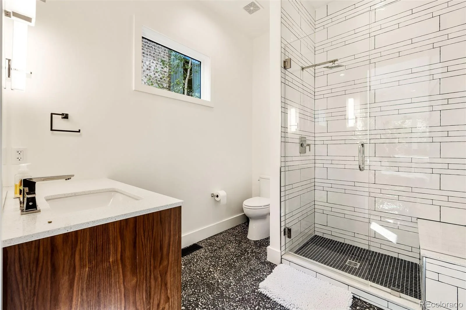 2401 S Fillmore Street Denver CO 80210 MLS #REC5063068 07142026125314 1600 15