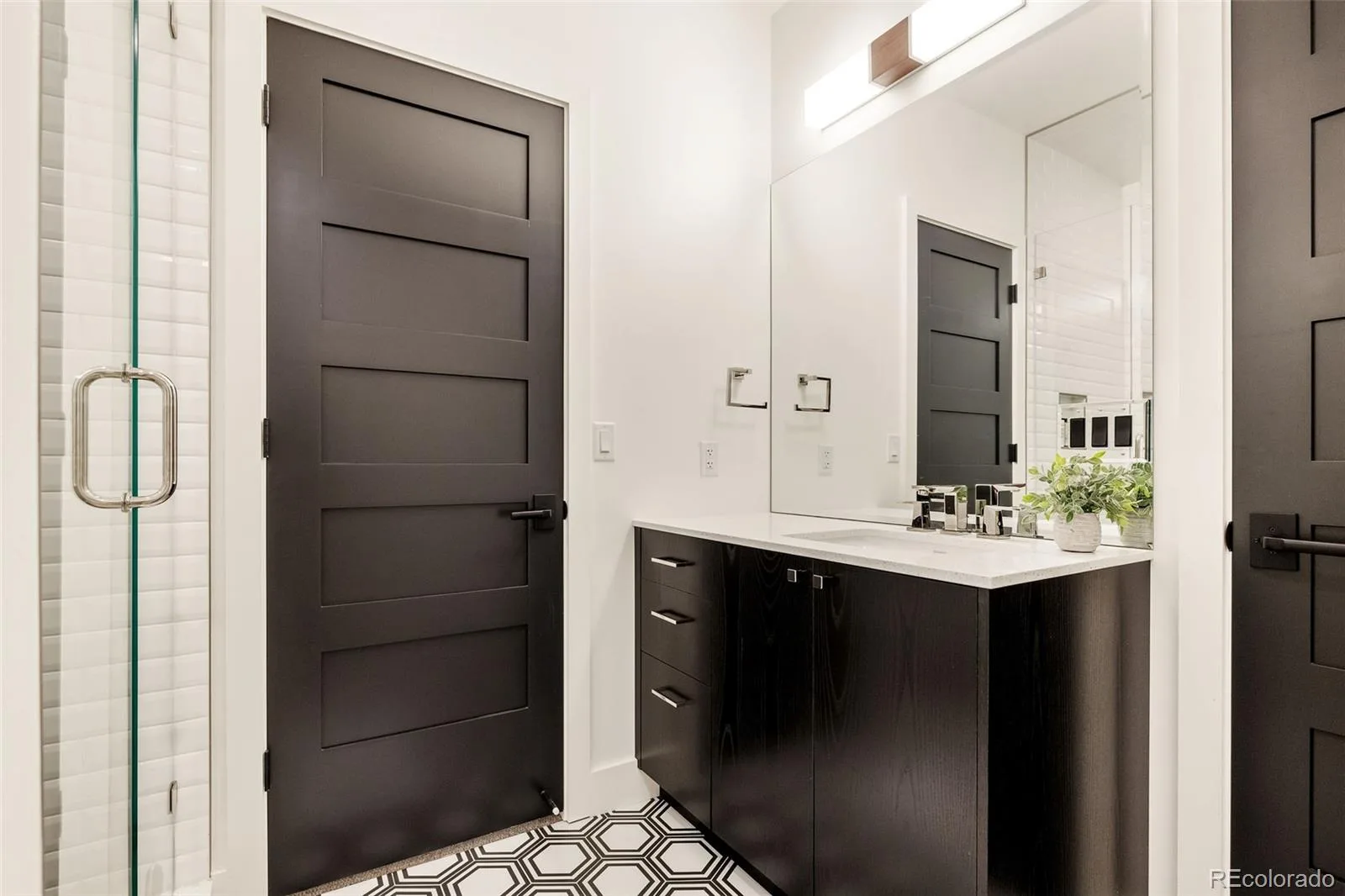 2401 S Fillmore Street Denver CO 80210 MLS #REC5063068 07142026125314 1600 28