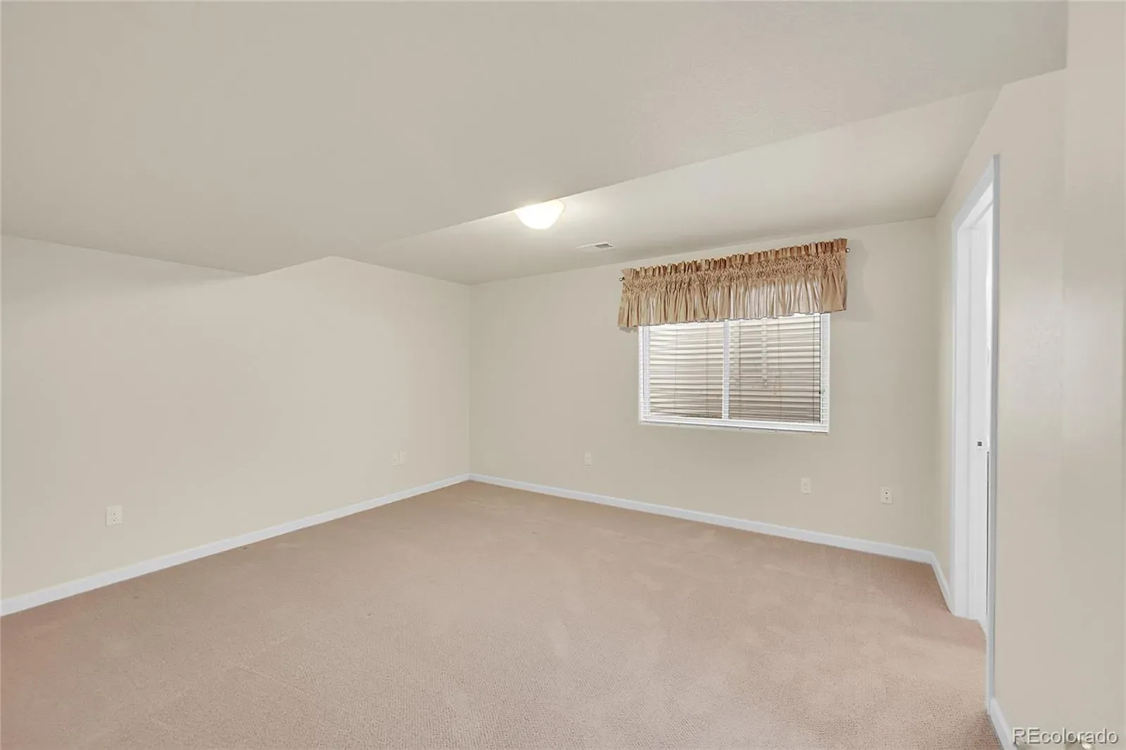 03272026200318 1600 30