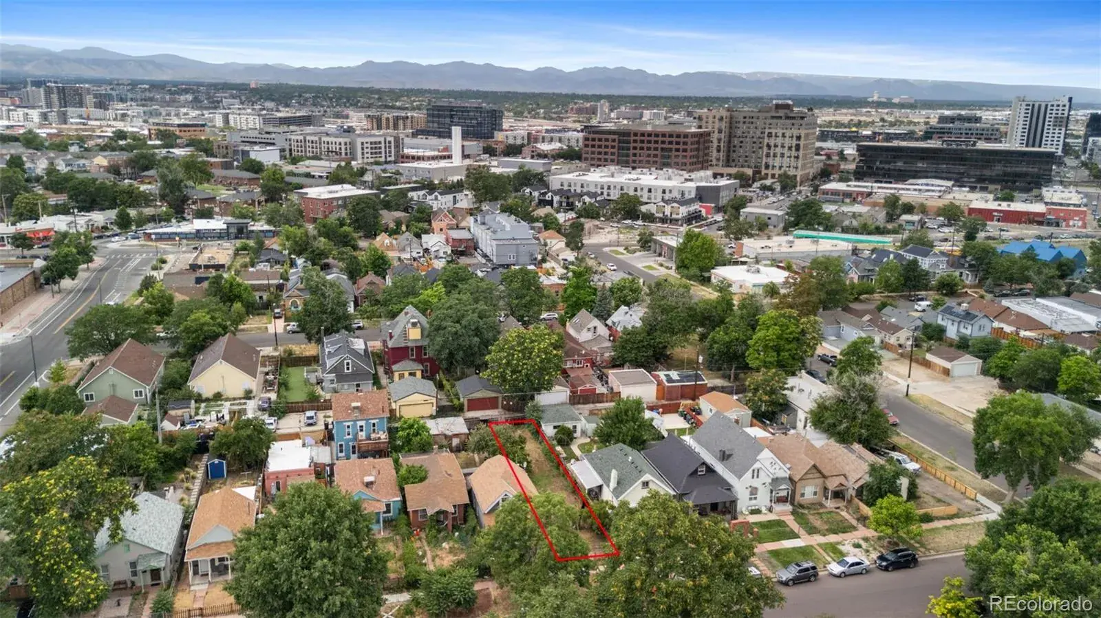3433 N Lafayette Street Denver CO 80205 MLS #REC5065894 10142025190706 1600 14