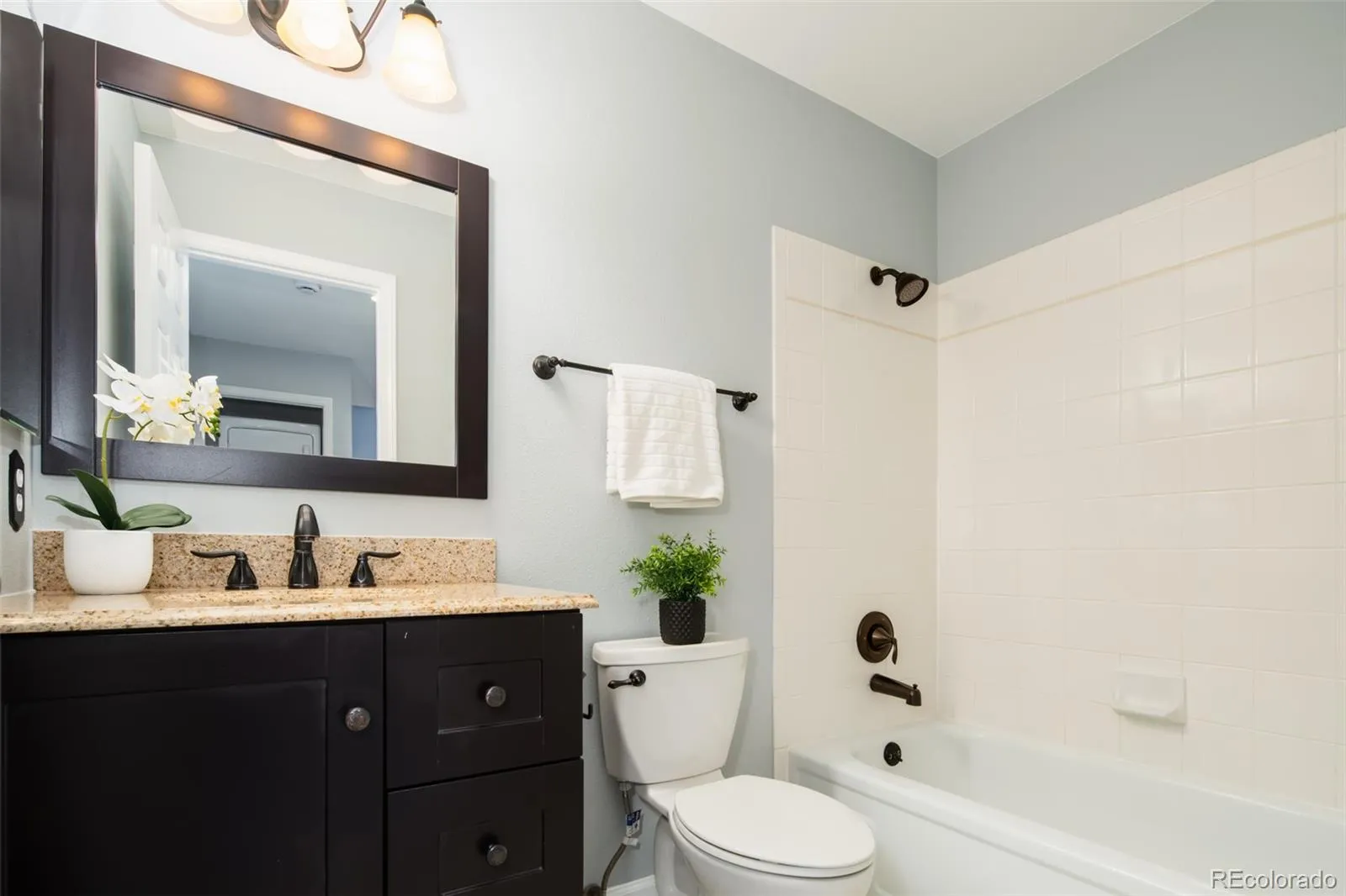 04152026183829 1600 24