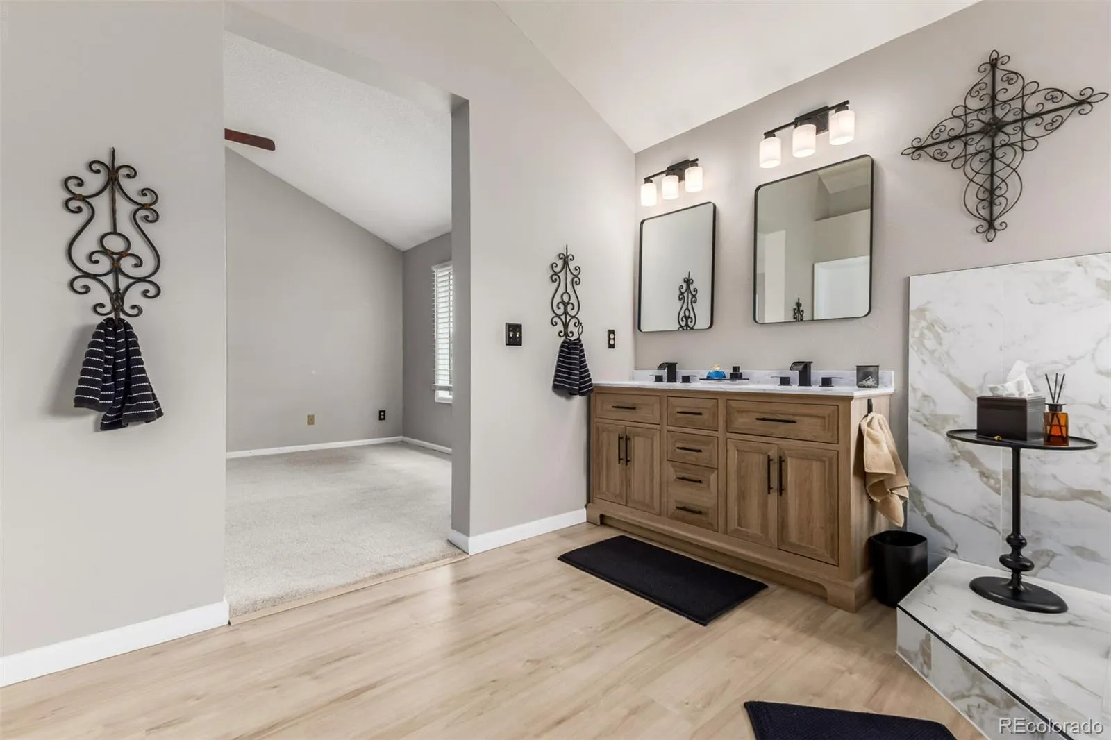 04102026024059 1600 18