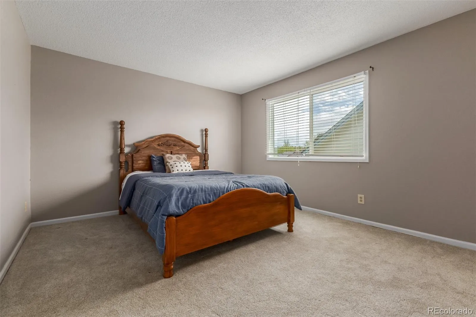 04102026024059 1600 20