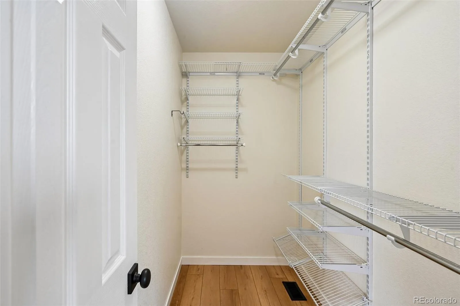 2747 S Argonne Street Aurora CO 80013 | MLS #REC5067924 10132026193846 1600 21