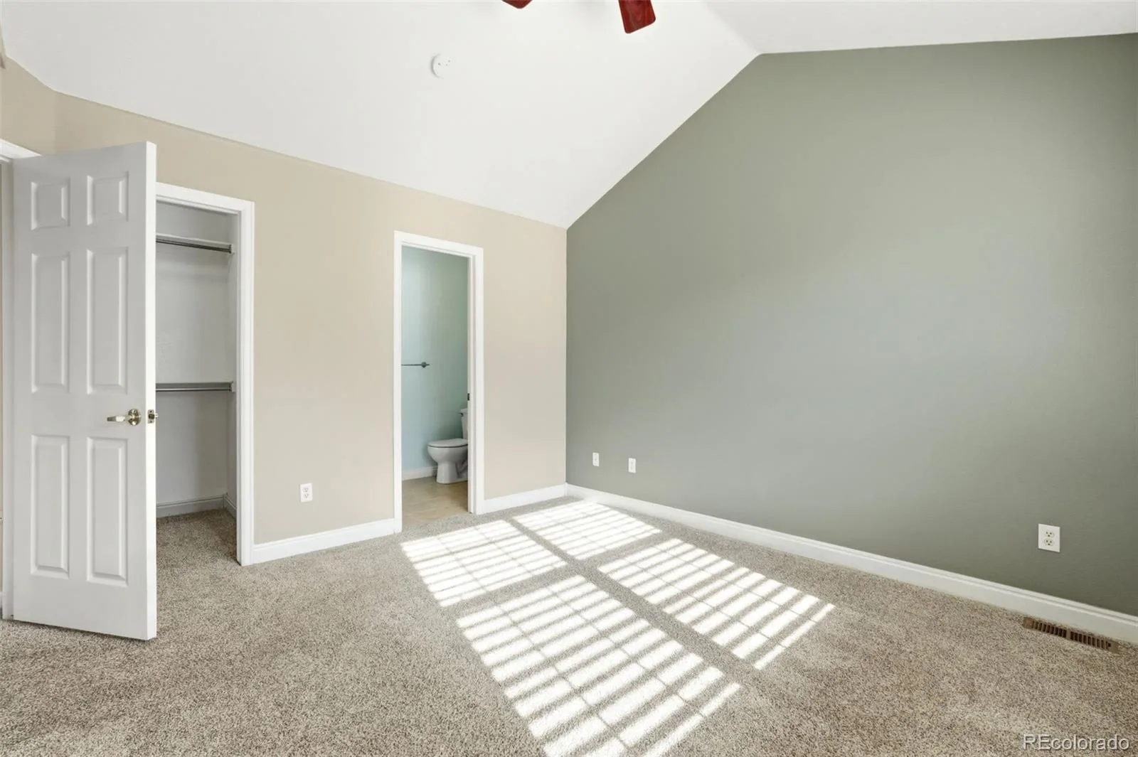 7906 S Depew Street #C Littleton CO 80128 | MLS #REC5068597 06182026125139 1600 23