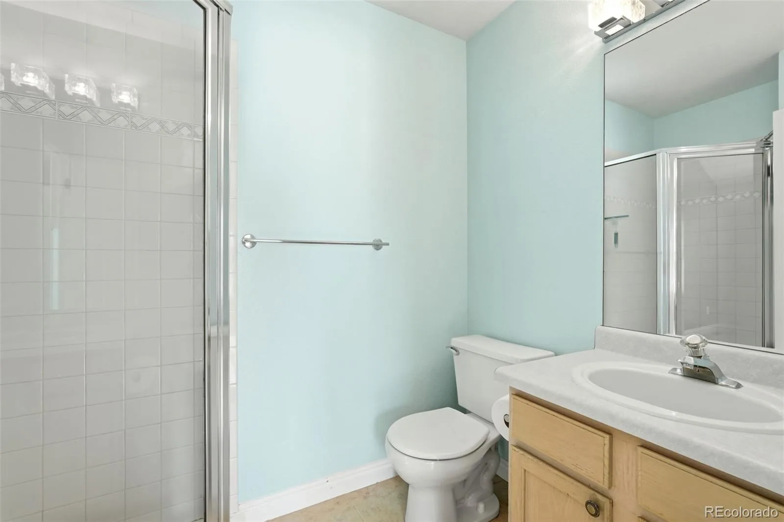 7906 S Depew Street #C Littleton CO 80128 | MLS #REC5068597 06182026125139 1600 24
