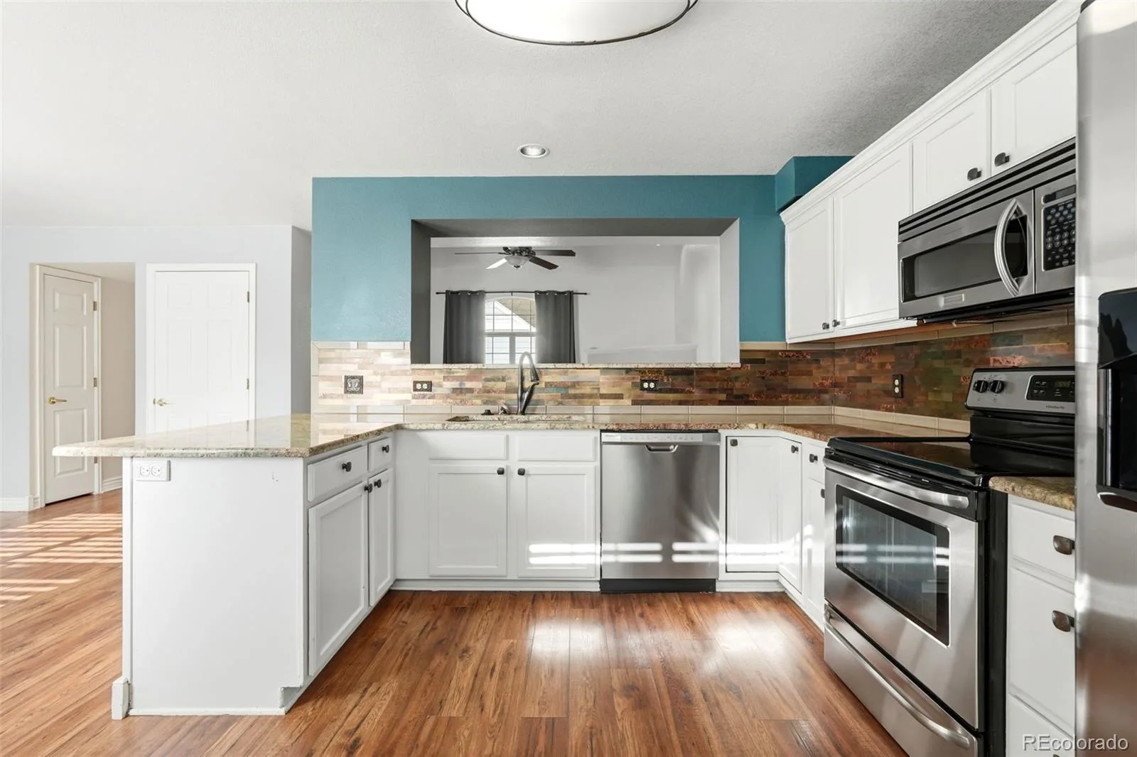 7906 S Depew Street #C Littleton CO 80128 | MLS #REC5068597 06182026125139 1600 6