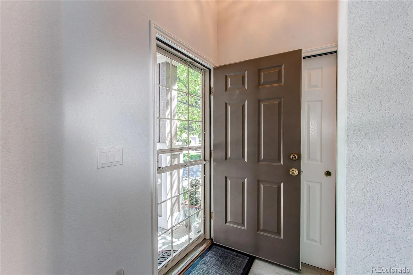 6084 W Utah Lane Denver CO 80232 | MLS #REC5068753 07032026161302 1600 2
