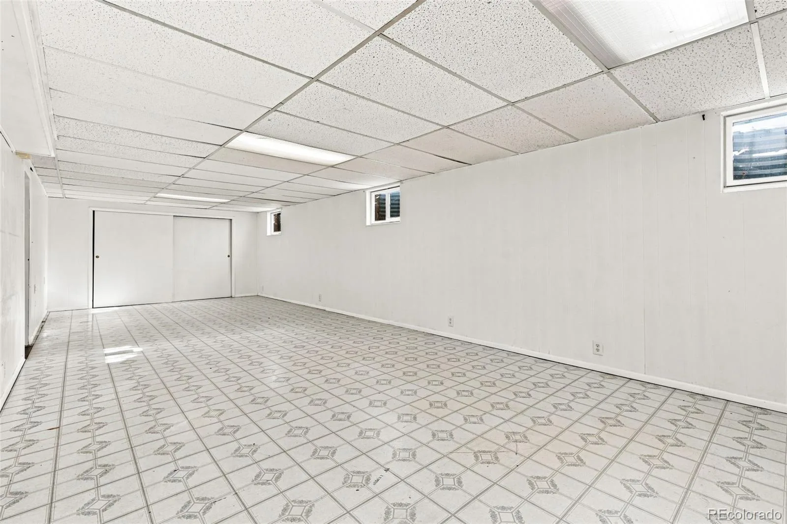 857 Iola Street Aurora CO 80010 | MLS #REC5069505 09232026030942 1600 23