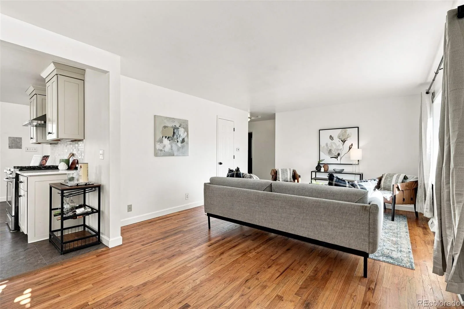 857 Iola Street Aurora CO 80010 | MLS #REC5069505 09232026030942 1600 4