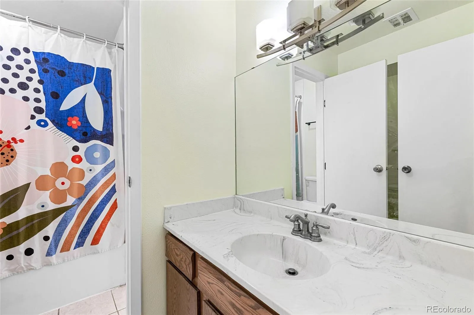 3550 S Harlan Street #119 Denver CO 80235 MLS #REC5069799 05222026220957 1600 20