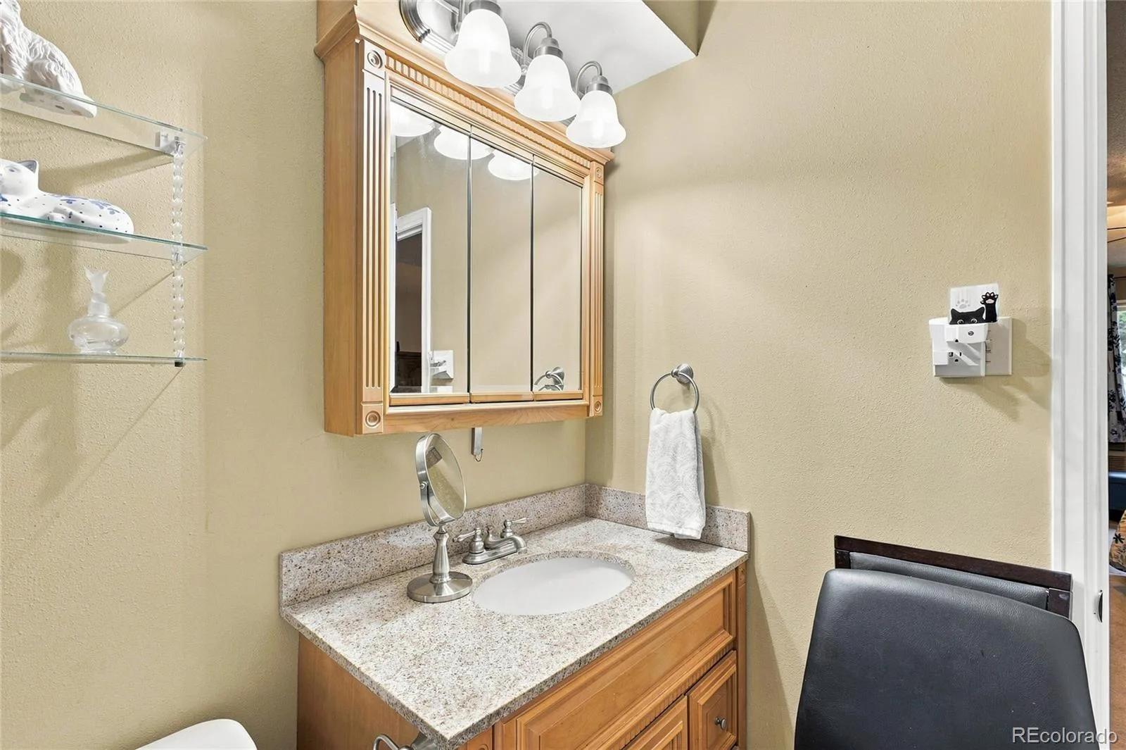 9360 E Center Avenue #3A Denver CO 80247 | MLS #REC5075424 10092026122556 1600 34