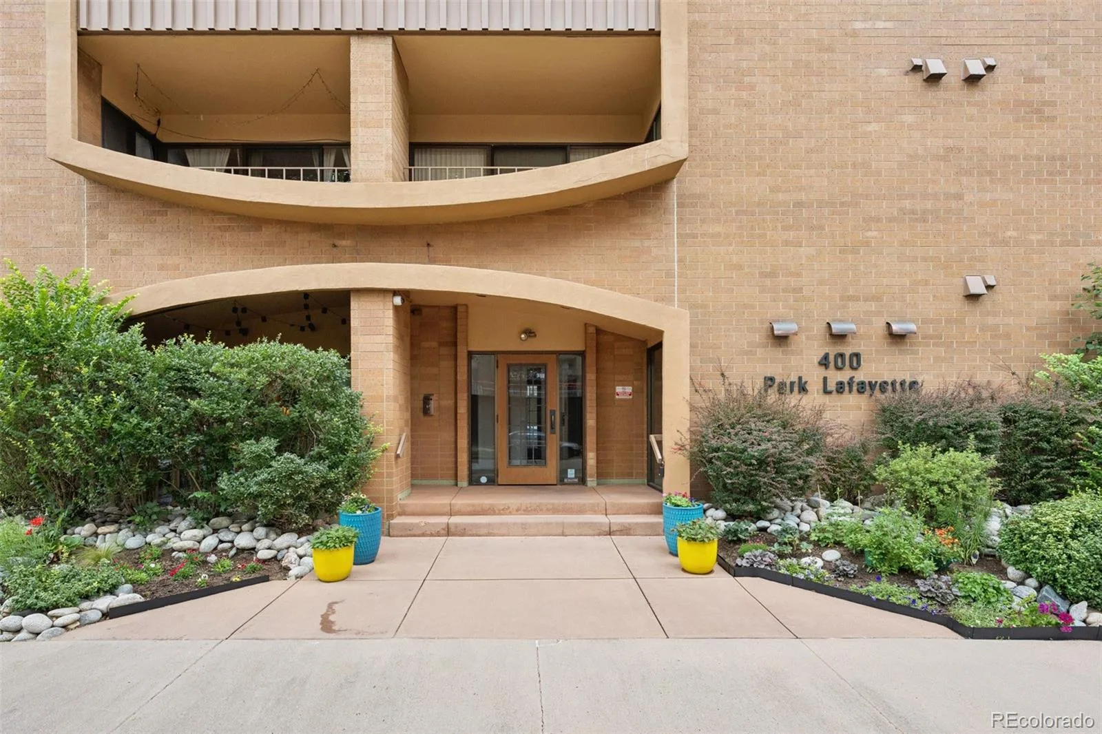 400 S Lafayette Street #306 Denver CO 80209 | MLS #REC5079055 09242026070533 1600 21