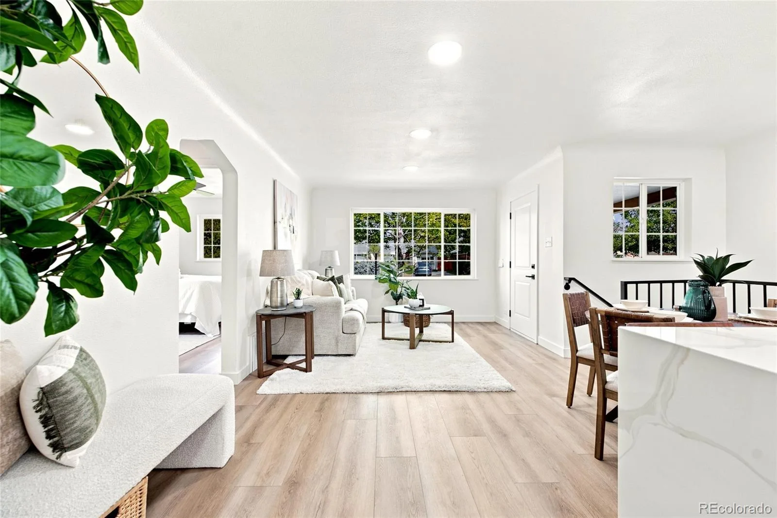2941 Ivanhoe Street Denver CO 80207 | MLS #REC5079849 08272026050828 1600 6