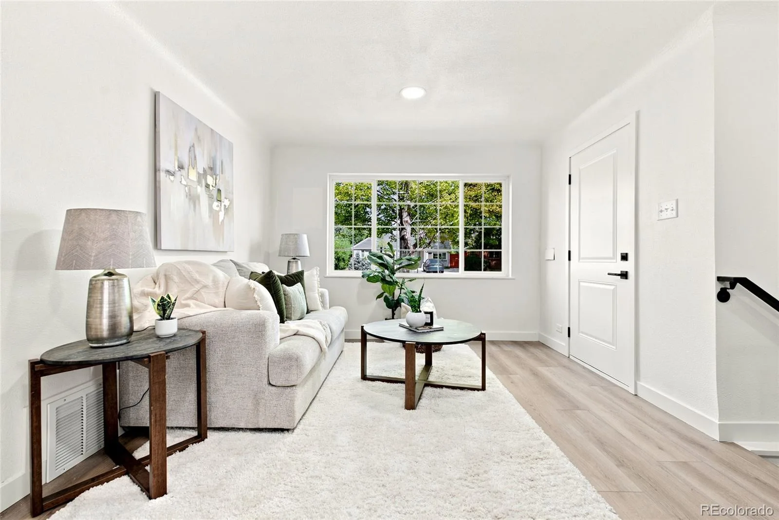 2941 Ivanhoe Street Denver CO 80207 | MLS #REC5079849 08272026050828 1600 7