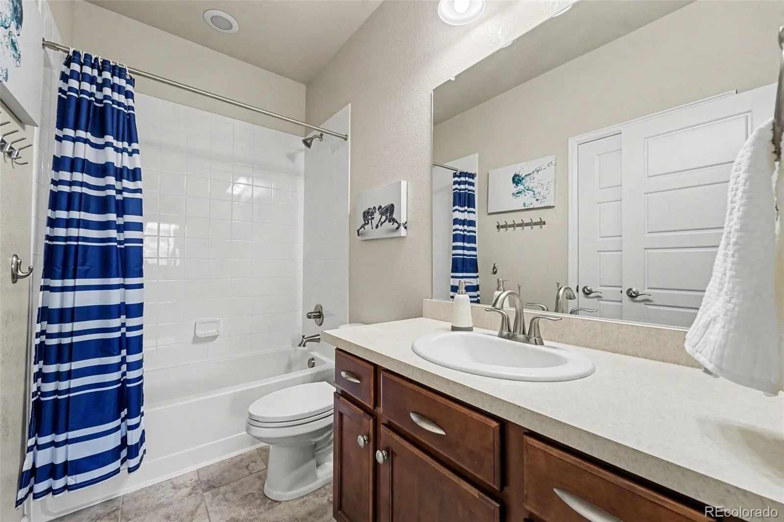 18340 W 84th Place Arvada CO 80007 | MLS #REC5080045 08212026222732 1600 25
