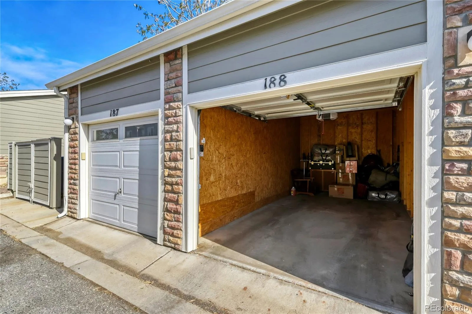 12852 N Jasmine Street #E Thornton CO 80602 | MLS #REC5081008 06252026224009 1600 23