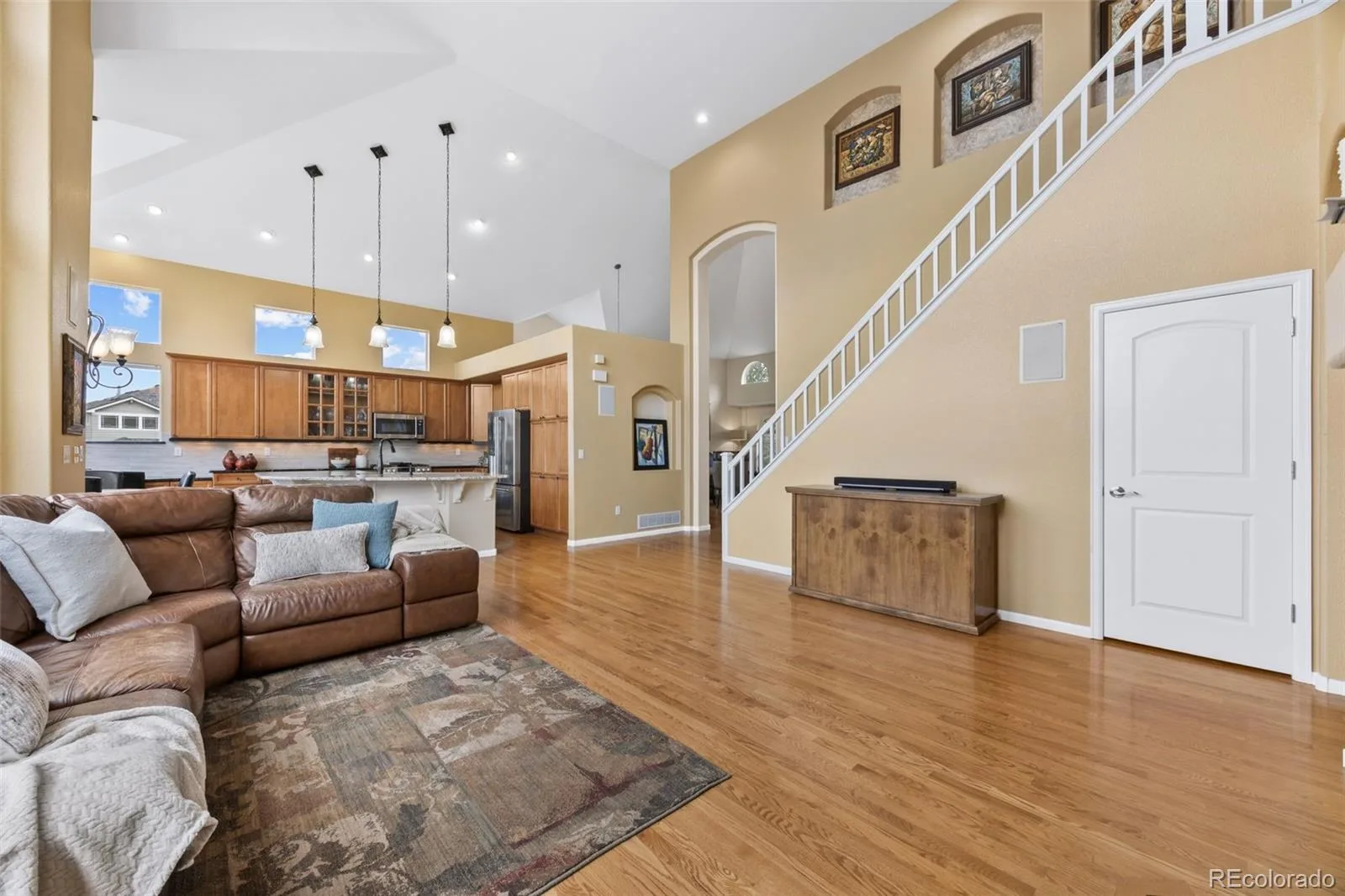 5861 Jasper Pointe Circle Castle Pines CO 80108 MLS #REC5081140 07092026230543 1600 14