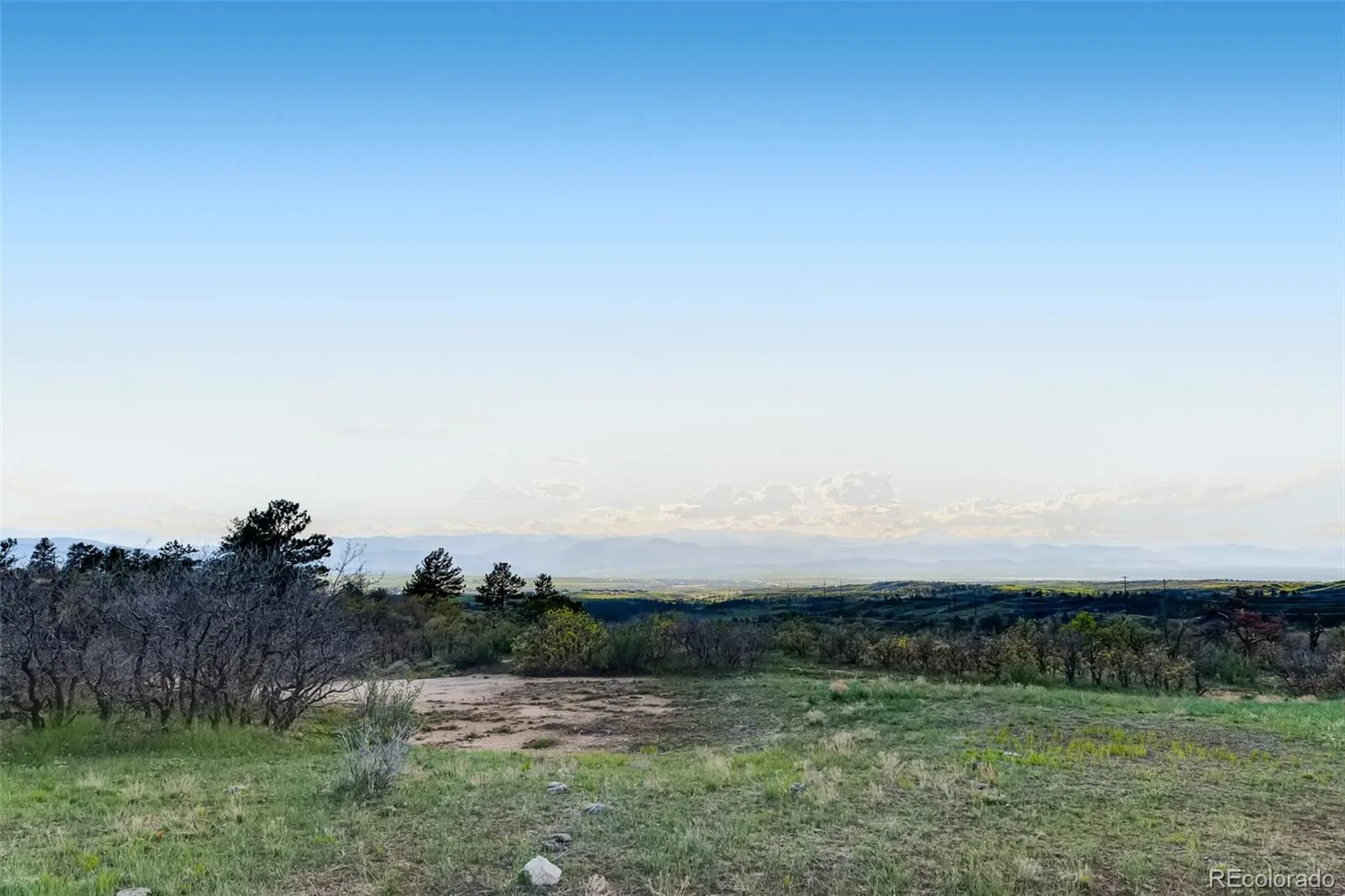 5861 Jasper Pointe Circle Castle Pines CO 80108 MLS #REC5081140 07092026230543 1600 46