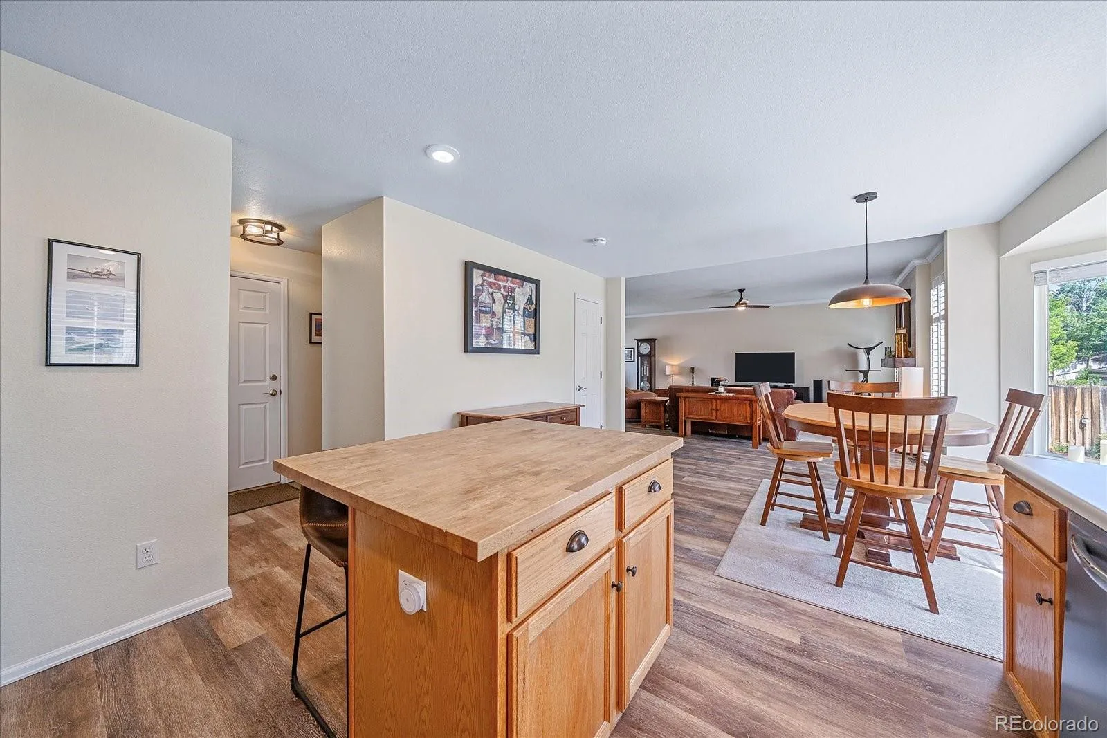 19130 E Ithaca Drive Aurora CO 80013 | MLS #REC5081203 07162026162216 1600 10