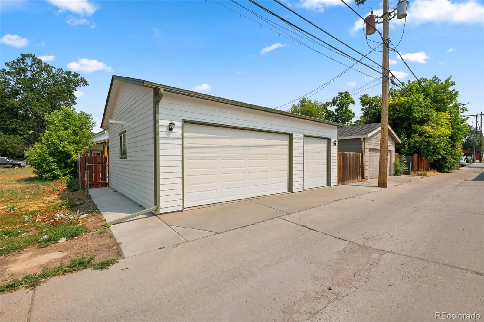 2861 S Lincoln Street Englewood CO 80113 | MLS #REC5081286 08062026155912 1600 37